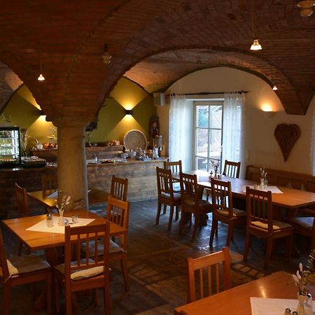 Hotel Garni Kern Halfing Bagian luar foto