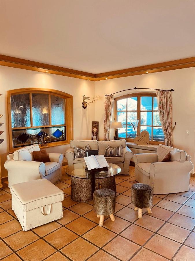Hotel Garni Kern Halfing Bagian luar foto