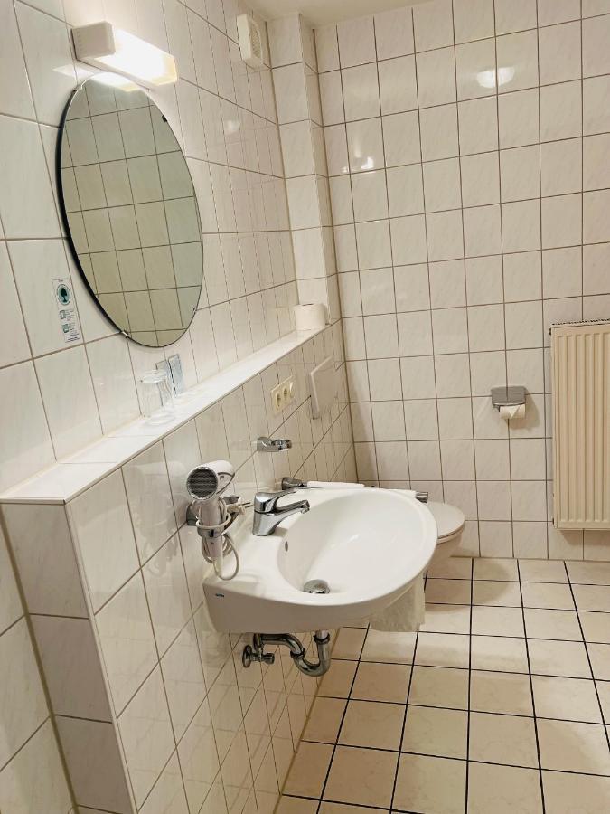 Hotel Garni Kern Halfing Bagian luar foto