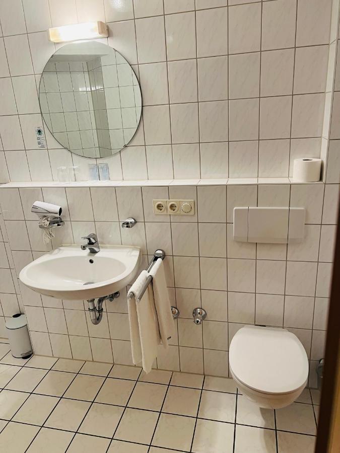 Hotel Garni Kern Halfing Bagian luar foto