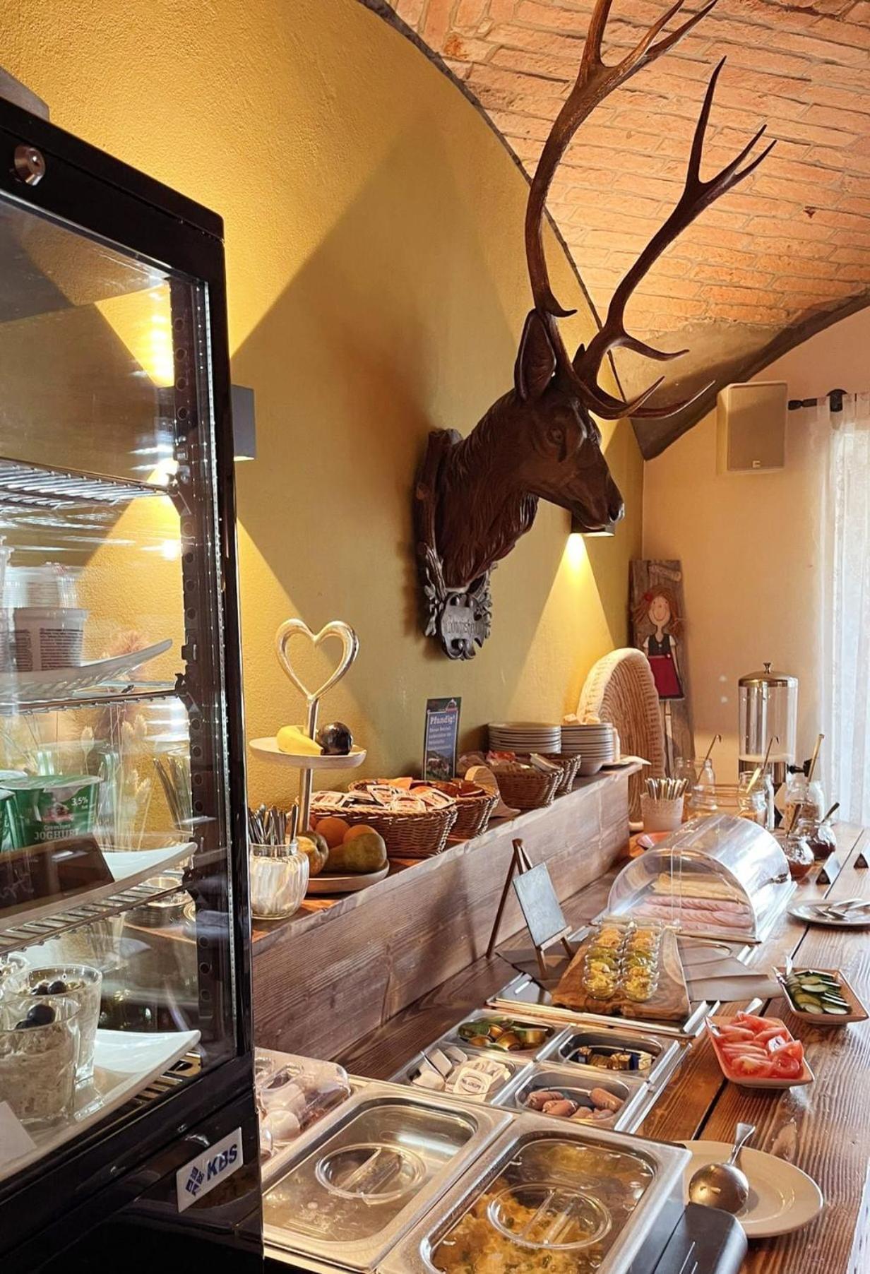 Hotel Garni Kern Halfing Bagian luar foto