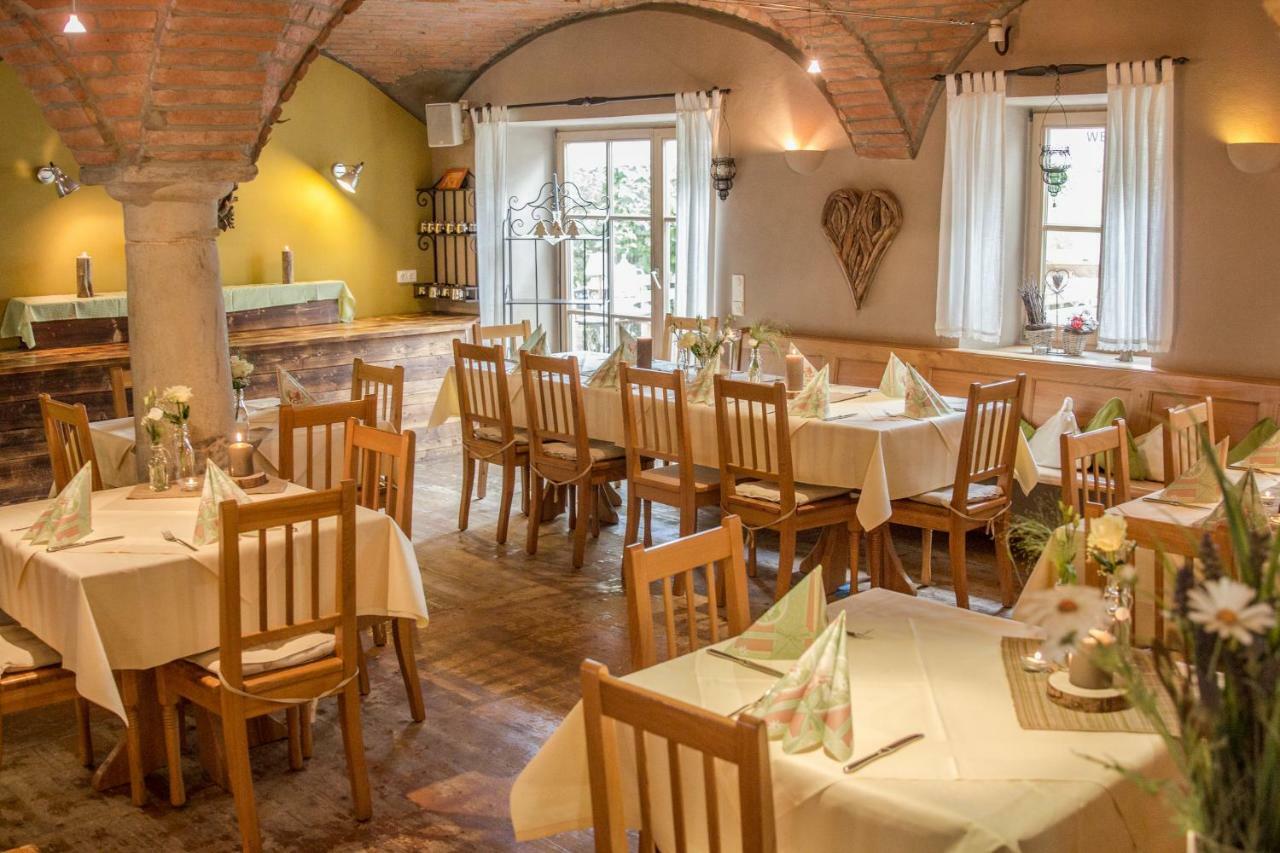 Hotel Garni Kern Halfing Bagian luar foto